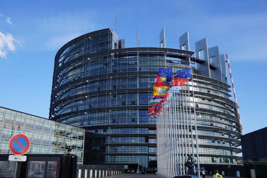 Parlamento Europeu avalia sanções com base na Lei Magnitsky